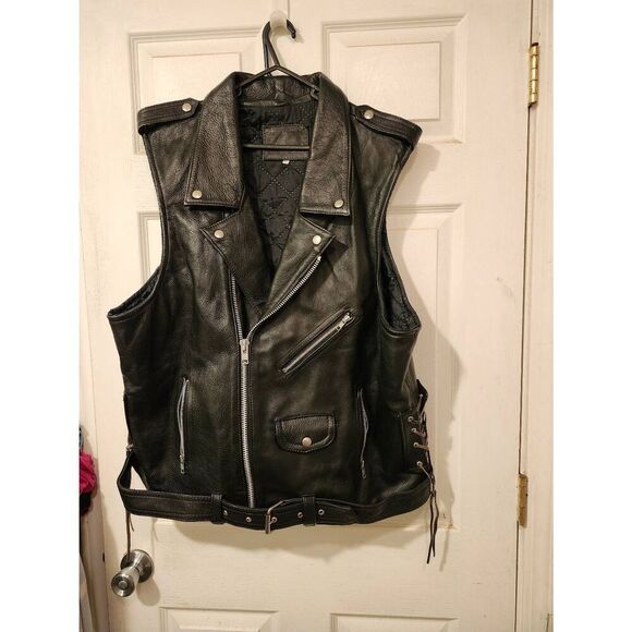 Biker Vest Leather Harley-Davidson Decals. Sides Have Leather  Adjustable  Ties - Picture 2 of 4